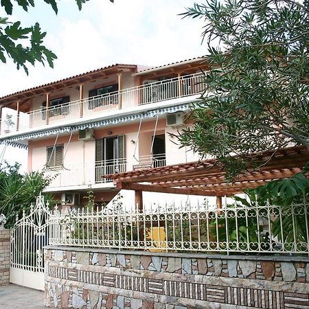 Liocharis Apartments Lourdata  Dış mekan fotoğraf