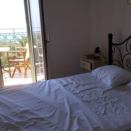 Liocharis Apartments Lourdata  Dış mekan fotoğraf