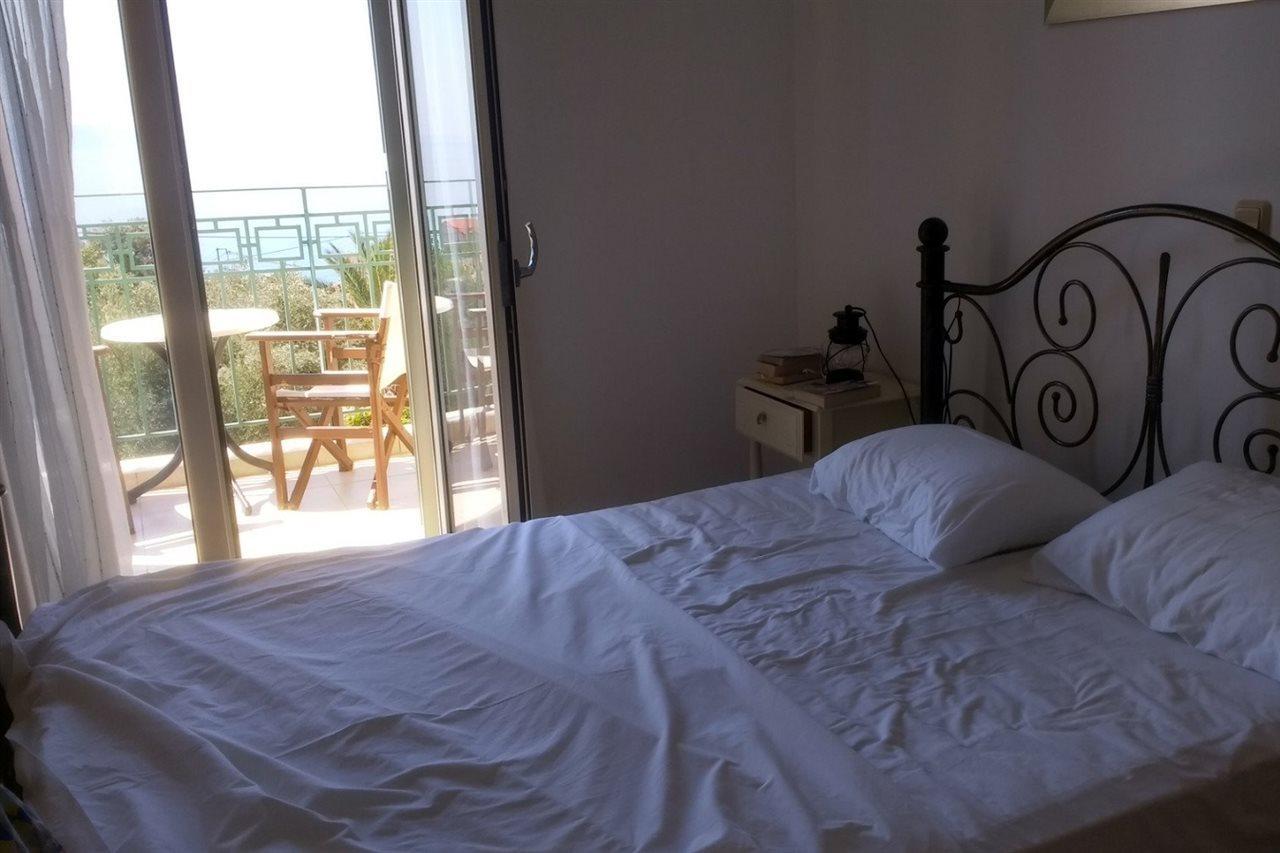 Liocharis Apartments Lourdata  Dış mekan fotoğraf