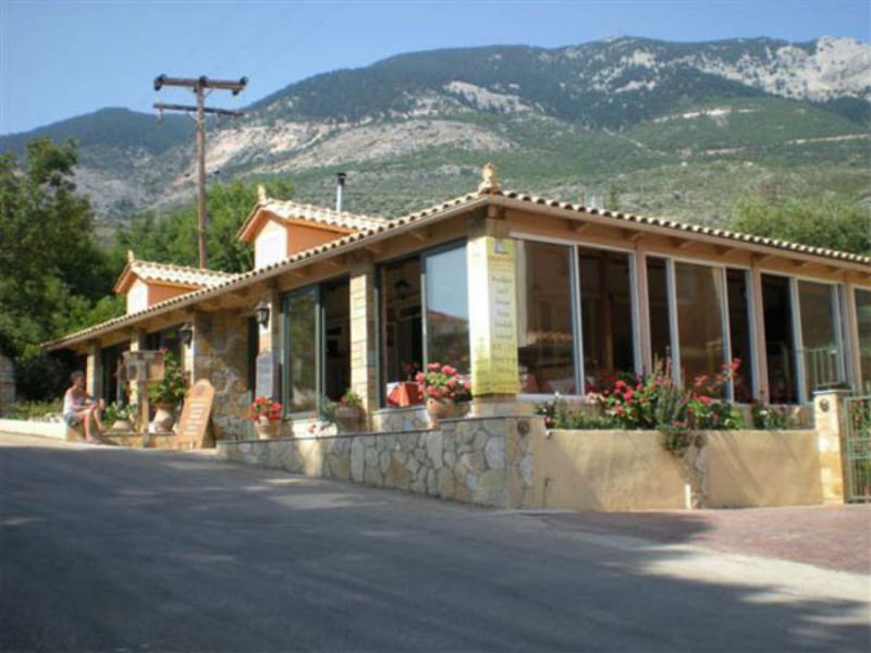 Liocharis Apartments Lourdata  Dış mekan fotoğraf